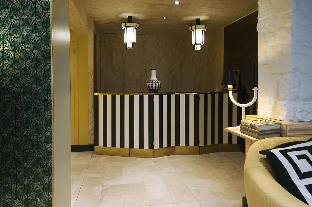 Hotel Denfert-Montparnasse