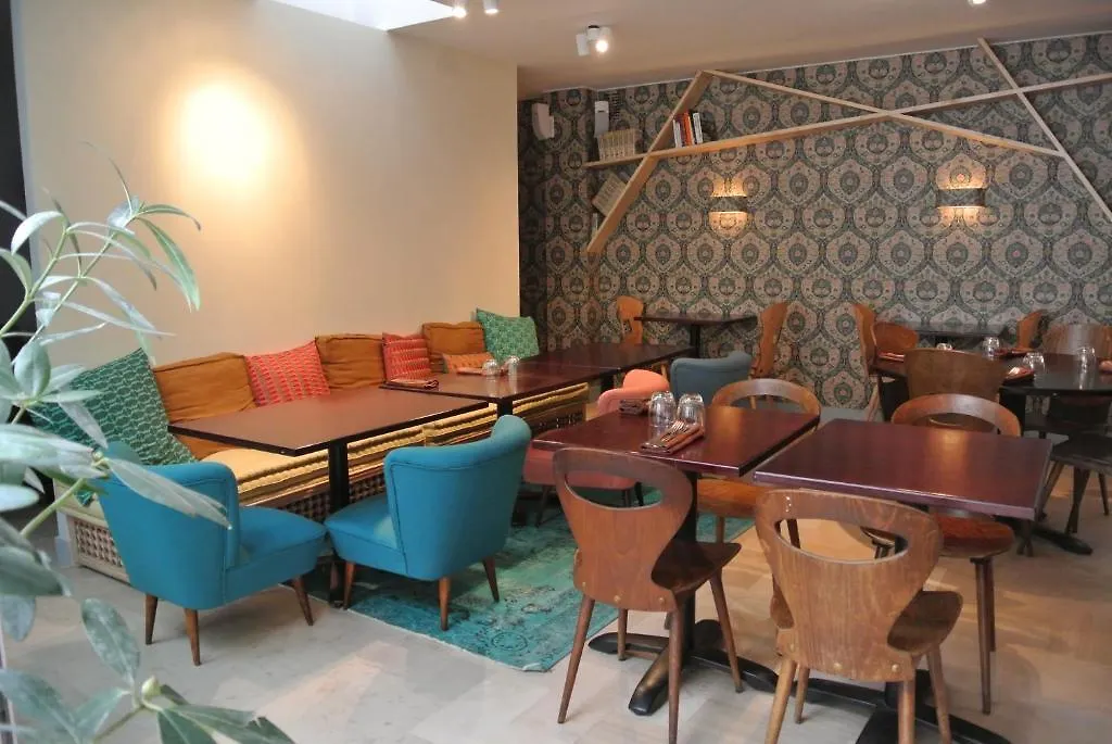 Denfert-Montparnasse Hotel
